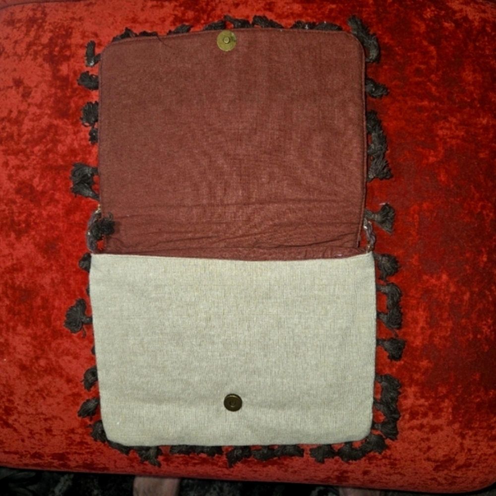 Crossbody Tapestry Bag Has Beads Rhinestones Embroidery Sequins POM POMS! FAB!!! - Picture 3 of 7